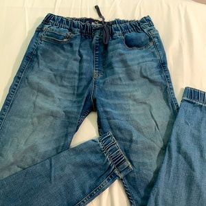 Hollister jogger size s